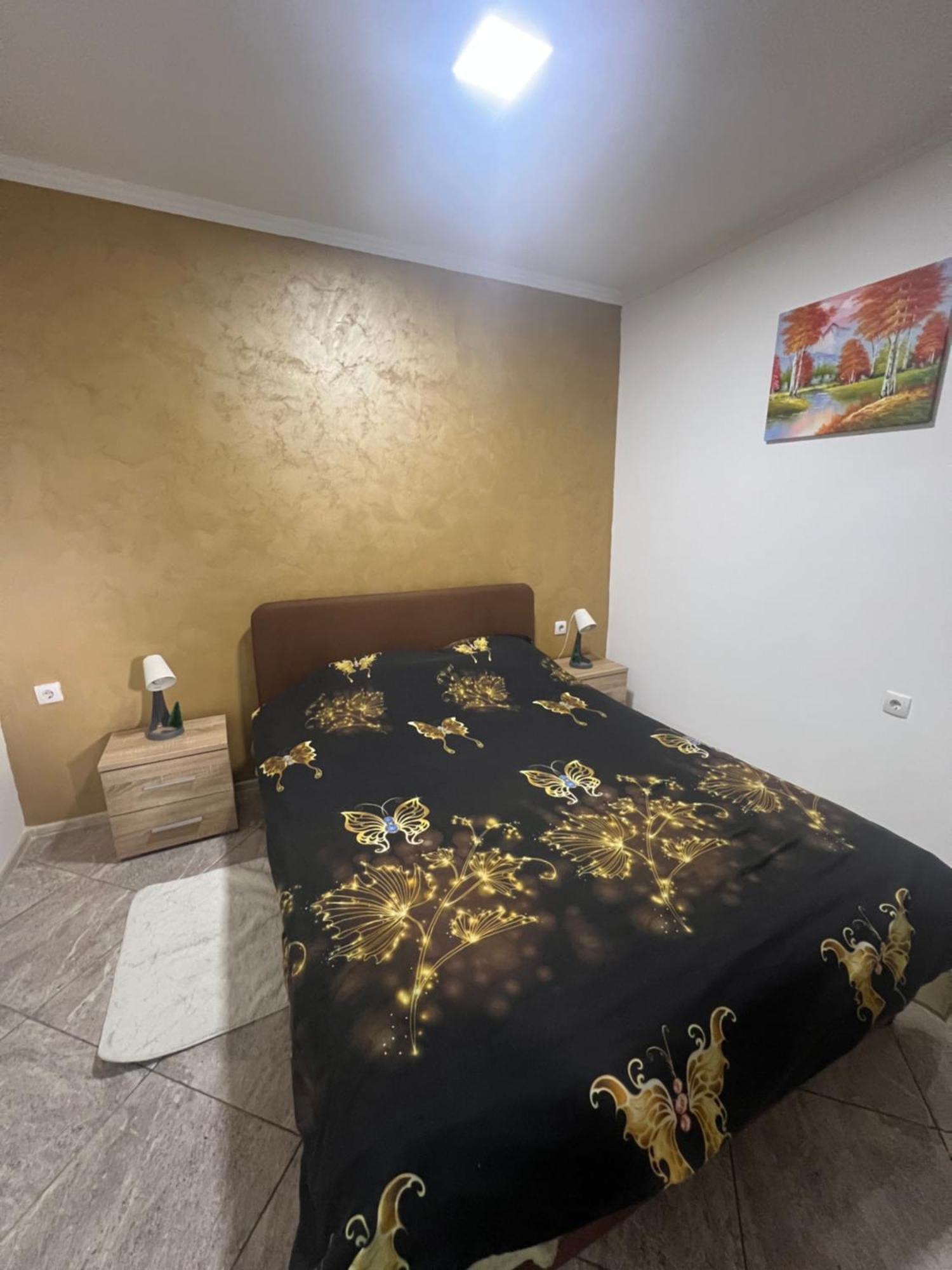 Aurora Apartment Sombor Luaran gambar