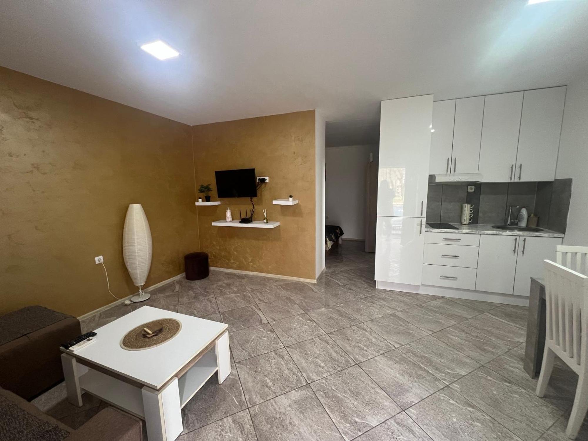 Aurora Apartment Sombor Luaran gambar
